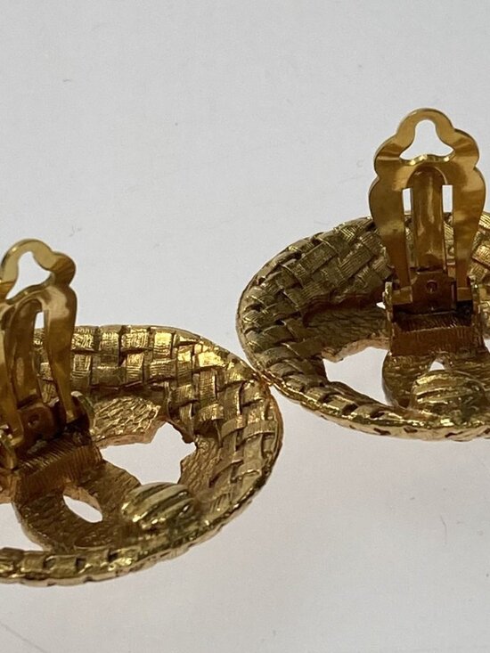 Chanel Cocomark Round Earrings GP Gold 29 Vintage